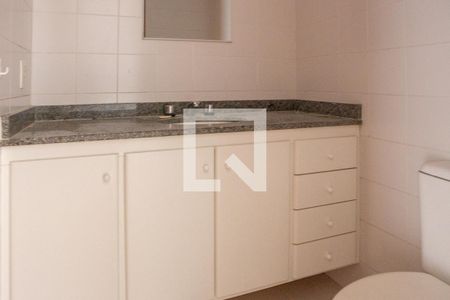 Apartamento à venda com 72m², 2 quartos e 1 vaga Apartamento à venda com 72m², 2 quartos e 1 vagaBanheiro Social