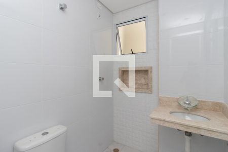 Banheiro de apartamento para alugar com 1 quarto, 32m² em Vila Gustavo, São Paulo