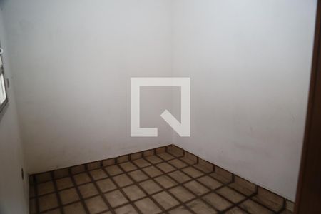 Casa à venda com 155m², 4 quartos e 2 vagasQuarto de Serviço