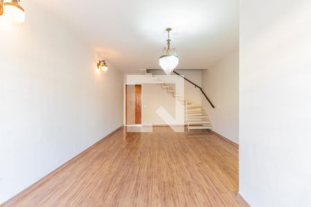 Sala de casa para alugar com 3 quartos, 330m² em Americanópolis, São Paulo