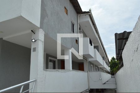 Casa de condomínio à venda com 75m², 2 quartos e 1 vagaFachada