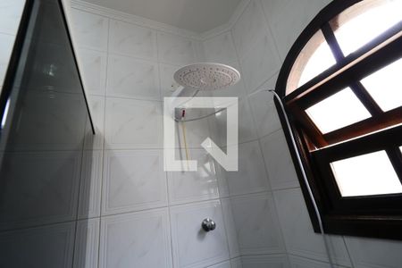 Casa à venda com 258m², 4 quartos e 5 vagasBanheiro da Suíte 1