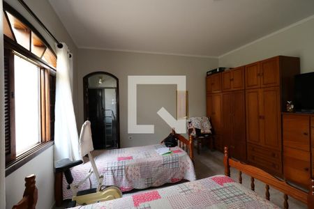 Casa à venda com 258m², 4 quartos e 5 vagasSuíte 2