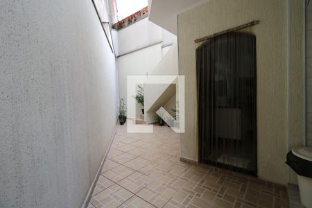 Casa à venda com 258m², 4 quartos e 5 vagasQuintal