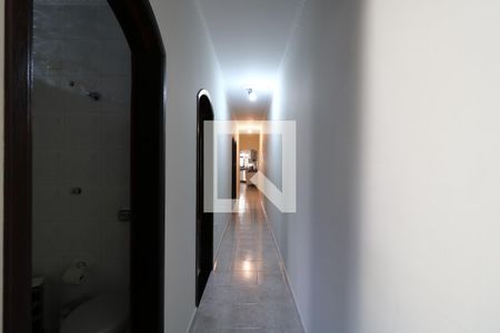 Casa à venda com 258m², 4 quartos e 5 vagasCorredor