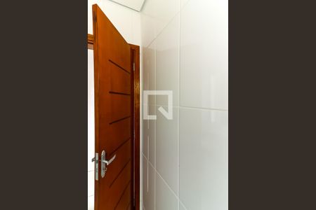 Casa à venda com 170m², 3 quartos e 8 vagas Casa à venda com 170m², 3 quartos e 8 vagasBanheiro de serviço