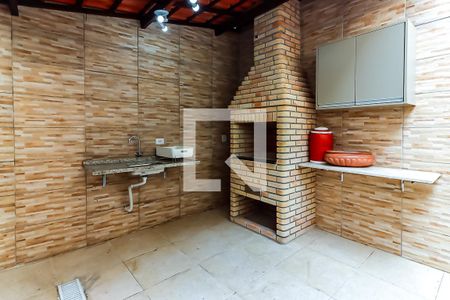 Casa à venda com 170m², 3 quartos e 8 vagas Casa à venda com 170m², 3 quartos e 8 vagasEspaço Gourmet