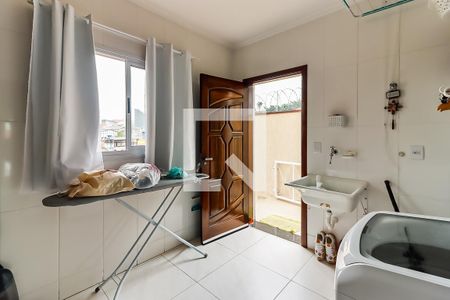 Casa à venda com 170m², 3 quartos e 8 vagas Casa à venda com 170m², 3 quartos e 8 vagasÁrea de Serviço