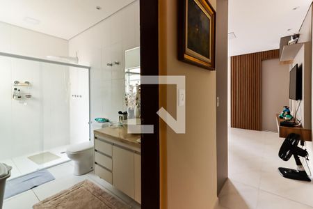 Casa à venda com 170m², 3 quartos e 8 vagas Casa à venda com 170m², 3 quartos e 8 vagasSuíte 1