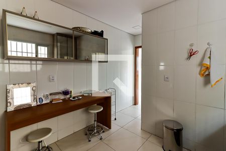 Casa à venda com 170m², 3 quartos e 8 vagas Casa à venda com 170m², 3 quartos e 8 vagasCozinha