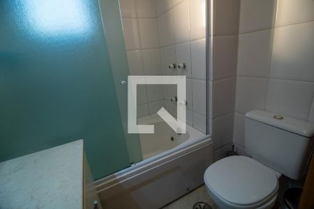 Apartamento para alugar com 118m², 3 quartos e 3 vagas Apartamento para alugar com 118m², 3 quartos e 3 vagasBanheiro Suite 2