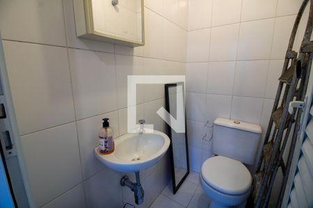 Apartamento para alugar com 118m², 3 quartos e 3 vagas Apartamento para alugar com 118m², 3 quartos e 3 vagasBanheiro de Serviço