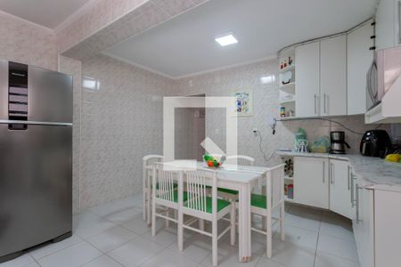 Casa à venda com 120m², 3 quartos e 1 vaga Casa à venda com 120m², 3 quartos e 1 vagaCozinha