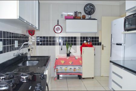 Apartamento à venda com 100m², 3 quartos e 1 vaga Apartamento à venda com 100m², 3 quartos e 1 vagaCozinha