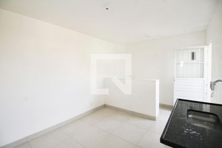 Sala/Cozinha de kitnet/studio para alugar com 1 quarto, 30m² em Jardim Alfredo, São Paulo