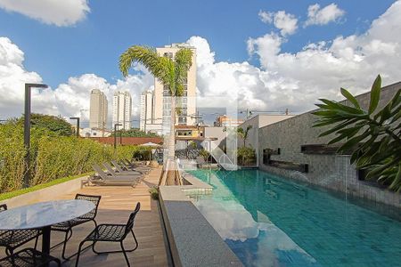 Apartamento à venda com 28m², 1 quarto e sem vagaÁrea comum - Piscina