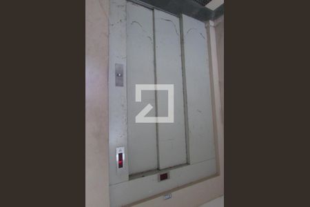 Apartamento para alugar com 56m², 2 quartos e 2 vagasElevador