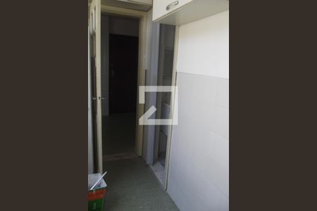 Apartamento à venda com 76m², 2 quartos e sem vagaBanheiro