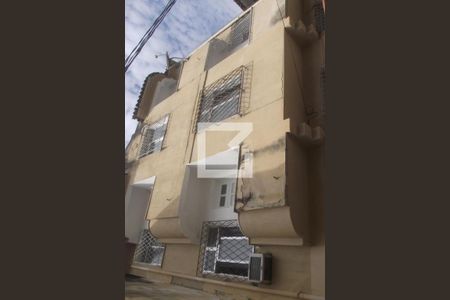 Apartamento à venda com 76m², 2 quartos e sem vagaFachada