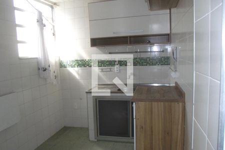 Apartamento à venda com 76m², 2 quartos e sem vagaCozinha