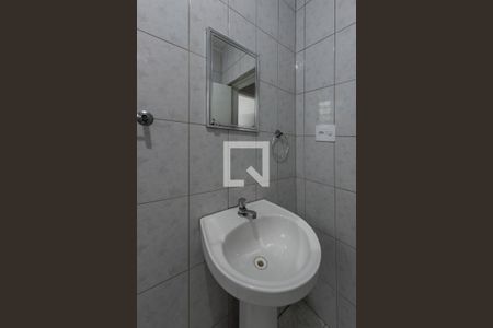 Banheiro de casa para alugar com 1 quarto, 35m² em Sapopemba, São Paulo