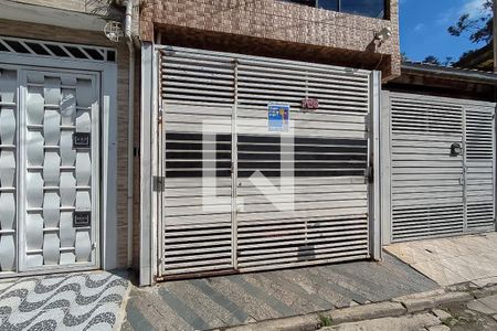 Casa à venda com 210m², 3 quartos e 2 vagasFachada