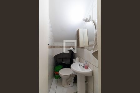 Casa à venda com 210m², 3 quartos e 2 vagasLavabo