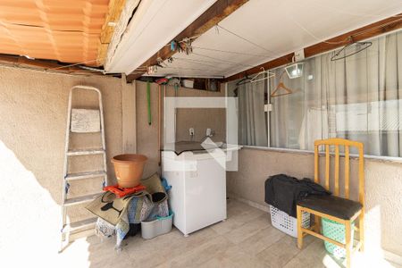 Casa à venda com 210m², 3 quartos e 2 vagasLavanderia