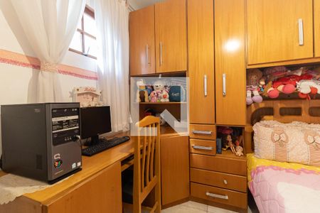 Casa à venda com 210m², 3 quartos e 2 vagasQuarto 3