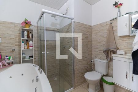 Casa à venda com 210m², 3 quartos e 2 vagasBanheiro da Suíte