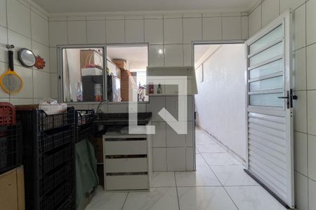 Casa à venda com 210m², 3 quartos e 2 vagasCozinha 2