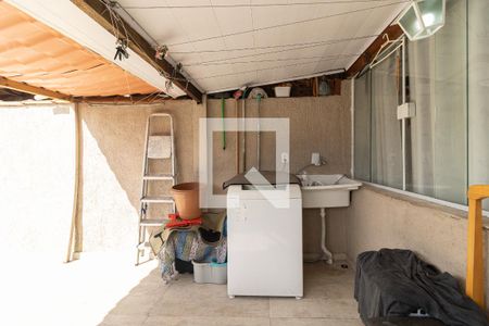 Casa à venda com 210m², 3 quartos e 2 vagasLavanderia