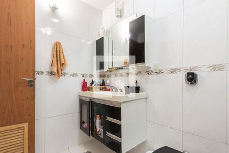 Apartamento à venda com 76m², 2 quartos e 1 vagaBanheiro