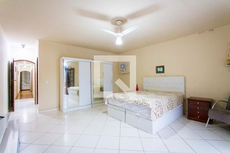 Casa à venda com 150m², 2 quartos e 2 vagasQuarto 1 - Suíte