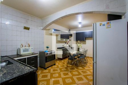 Casa à venda com 150m², 2 quartos e 2 vagasCozinha 1