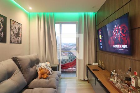 Sala de apartamento à venda com 2 quartos, 50m² em Parque Erasmo Assunção, Santo André