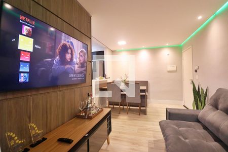 Sala de apartamento à venda com 2 quartos, 50m² em Parque Erasmo Assunção, Santo André