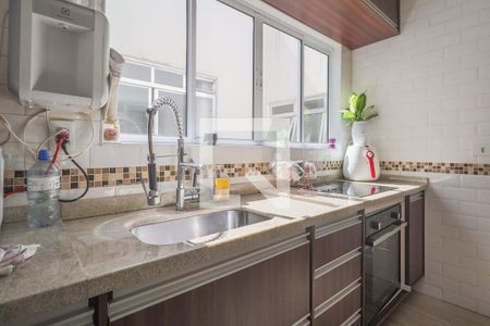 Apartamento à venda com 80m², 2 quartos e sem vagaCozinha