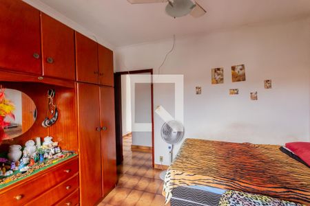 Casa à venda com 262m², 5 quartos e 3 vagas Casa à venda com 262m², 5 quartos e 3 vagasQuarto 1