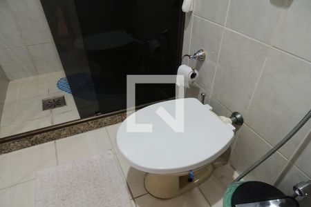 Apartamento à venda com 126m², 3 quartos e 3 vagasBanheiro Social
