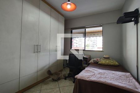 Apartamento à venda com 126m², 3 quartos e 3 vagasQuarto 2