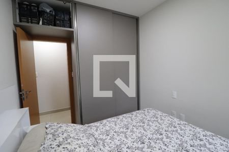 Quarto 1 de apartamento para alugar com 3 quartos, 100m² em Tabajaras, Uberlândia
