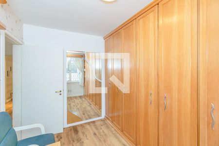 Casa de condomínio à venda com 344m², 4 quartos e 3 vagas Casa de condomínio à venda com 344m², 4 quartos e 3 vagasQuarto 3