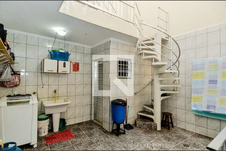 Casa para alugar com 280m², 4 quartos e 4 vagasÁrea de Serviço