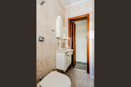 Casa para alugar com 280m², 4 quartos e 4 vagasBanheiro Social 2