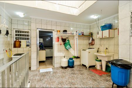 Casa para alugar com 280m², 4 quartos e 4 vagasÁrea de Serviço