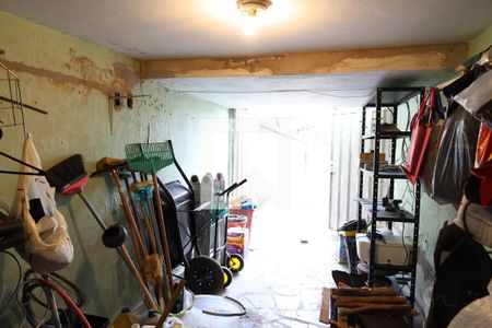 Casa à venda com 208m², 4 quartos e 7 vagas Casa à venda com 208m², 4 quartos e 7 vagasGaragem