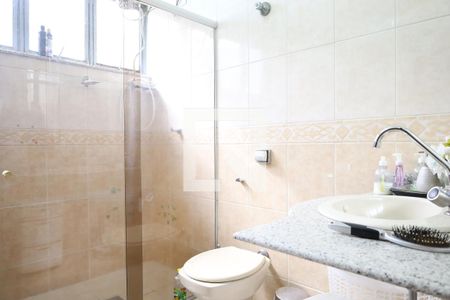 Casa à venda com 208m², 4 quartos e 7 vagas Casa à venda com 208m², 4 quartos e 7 vagasBanheiro