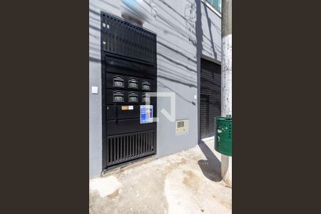 Apartamento para alugar com 48m², 2 quartos e sem vaga Apartamento para alugar com 48m², 2 quartos e sem vagaFachada