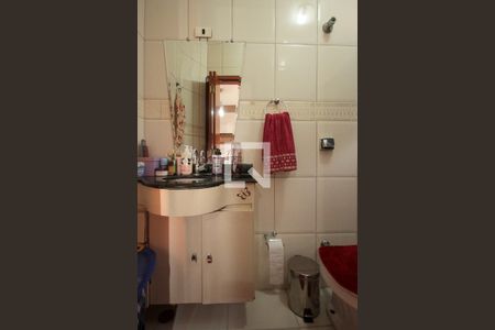 Casa de condomínio à venda com 129m², 3 quartos e 3 vagas Casa de condomínio à venda com 129m², 3 quartos e 3 vagasBanheiro da Suite